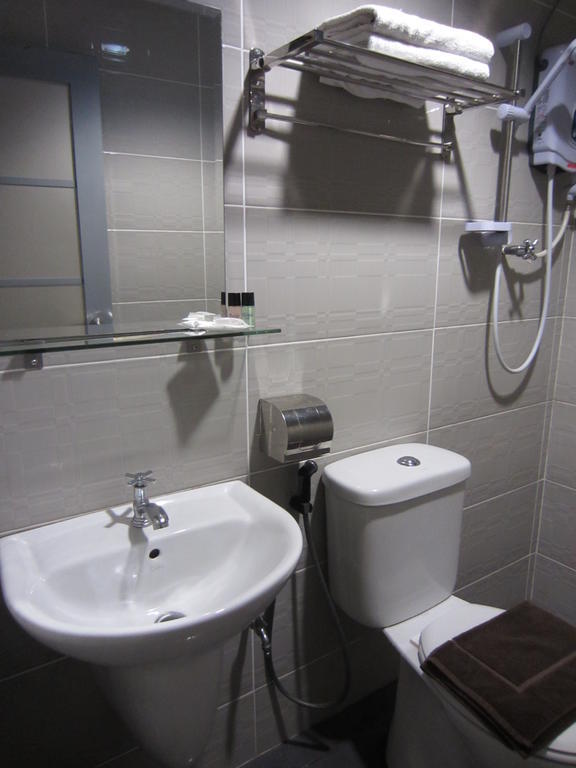 Radiant Hotel Sitiawan Δωμάτιο φωτογραφία