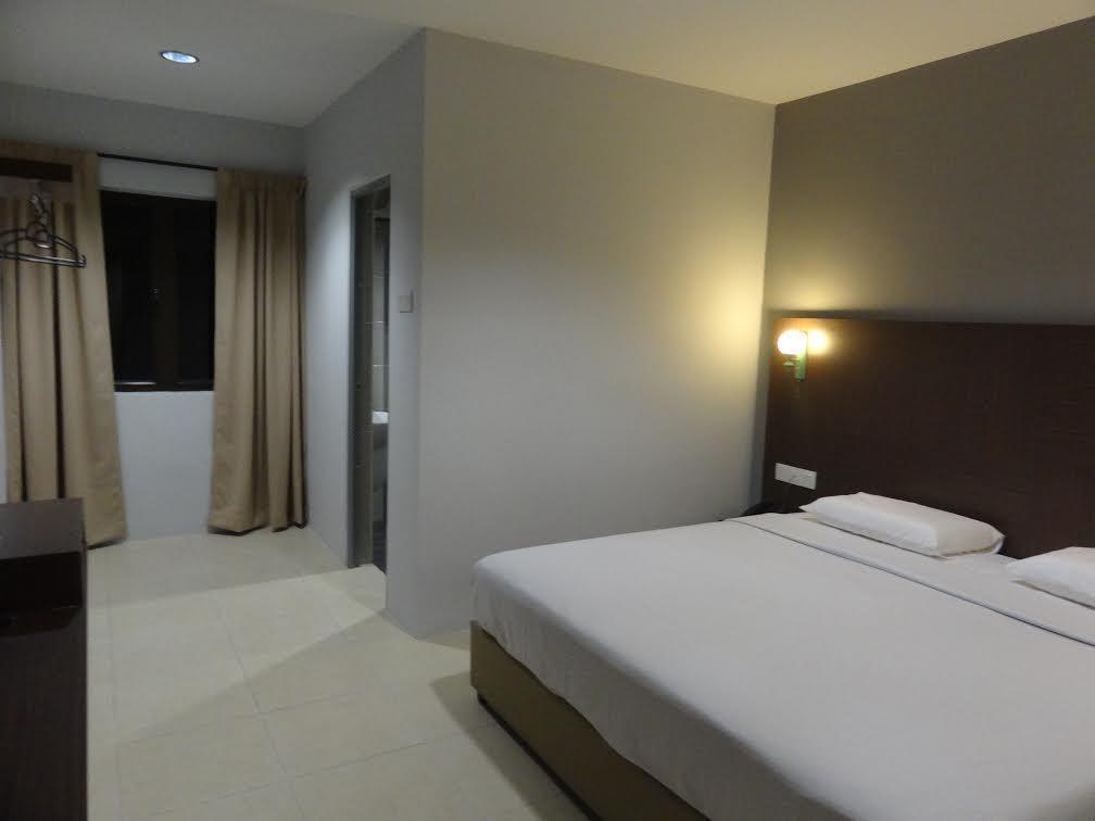 Radiant Hotel Sitiawan Εξωτερικό φωτογραφία
